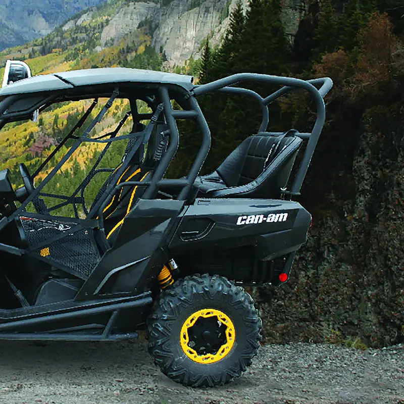 Can-Am Commander (2014-2020) Backseat And Roll Cage Kit 1