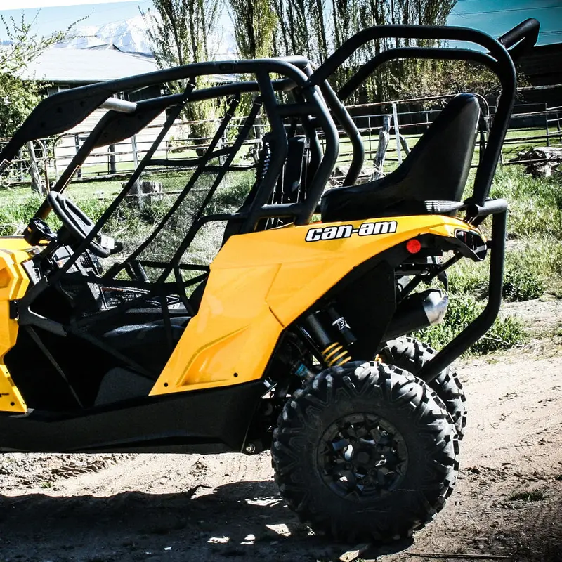 Can-Am Maverick (2013-2018) Backseat And Roll Cage 1