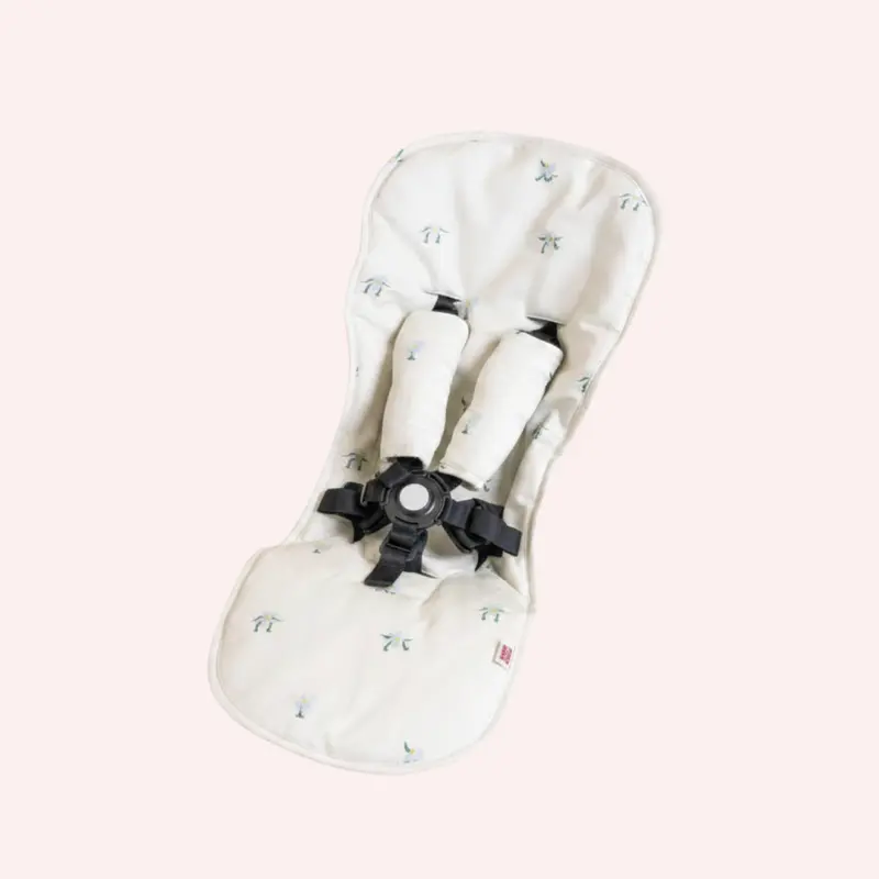 Cosy Pram Liner And Harness Protector  - Dancing Daisies 1