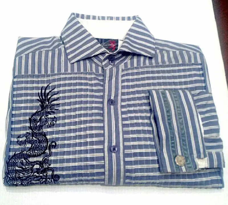 English Laundry-Blue Embroidered Fashion Shirt- Size M 1