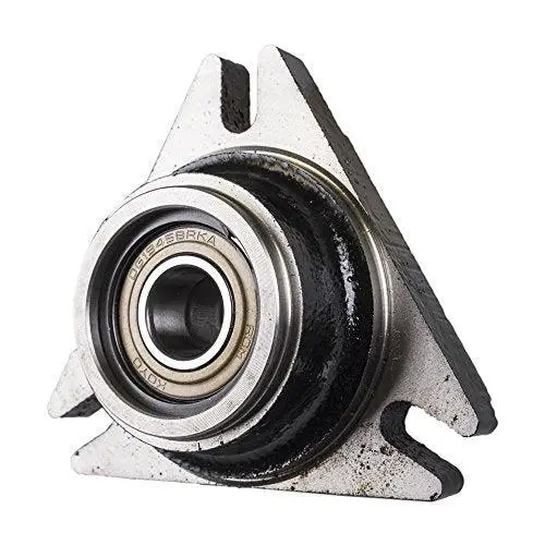 John Deere Original Equipment Hub - Am30302 1