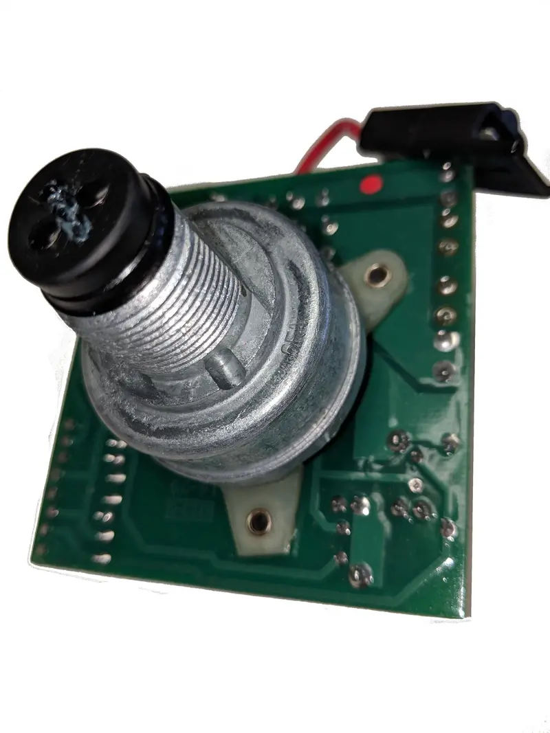 John Deere Original Equipment Ignition Switch - Am120105 1