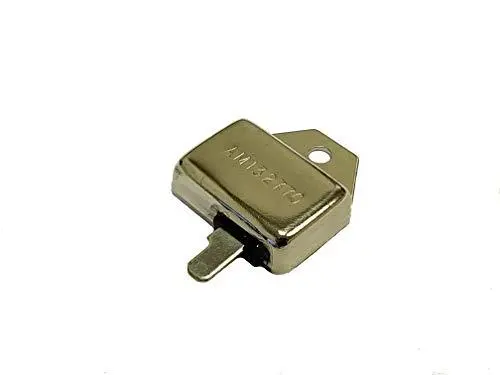 John Deere Original Equipment Module - Am132770 1