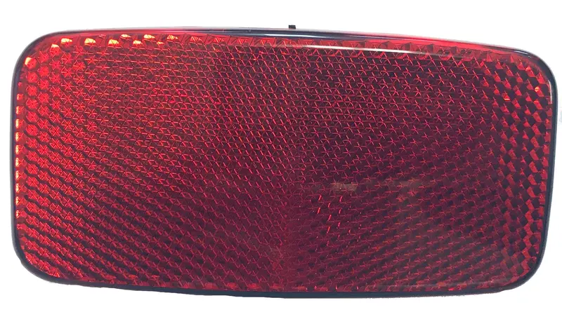 John Deere Original Equipment Reflector - M80632,1 1