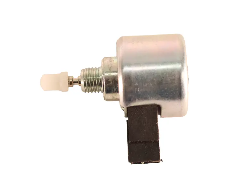 John Deere Original Equipment Relay - M153069 1
