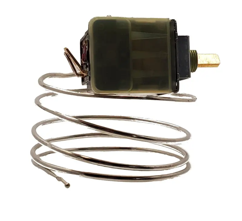 John Deere Original Equipment Temperature Switch - Ar59779,1 1