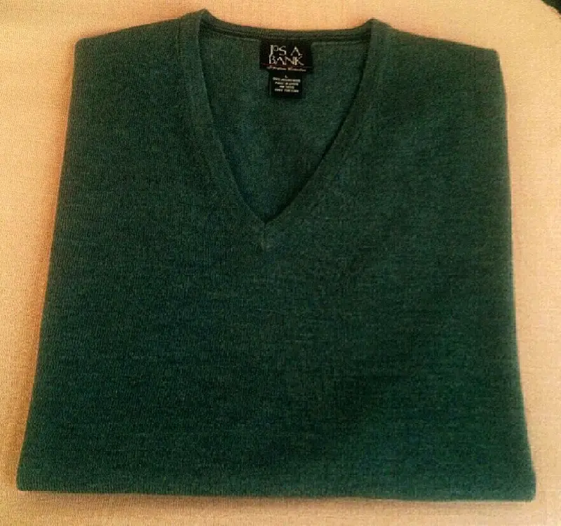 New- Jos.A.Bank Signature Collection-Green Merino Wool V-Neck Sweater Vest- Size L 1