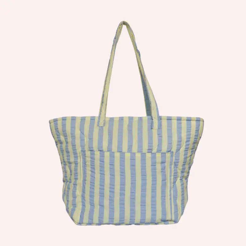 Quilted Bag - Butter Blue Seersucker 1